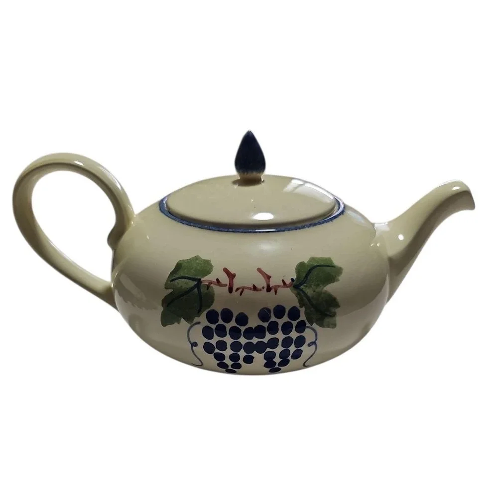 Vintage Poole Pottery Teapot Hand Painted Vineyard Grape Pattern England‎ 1873.